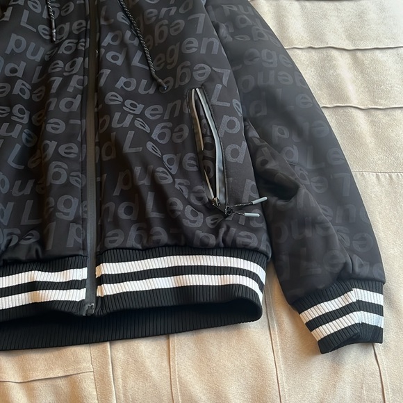 Encrypted jacket - Picture 4 of 5